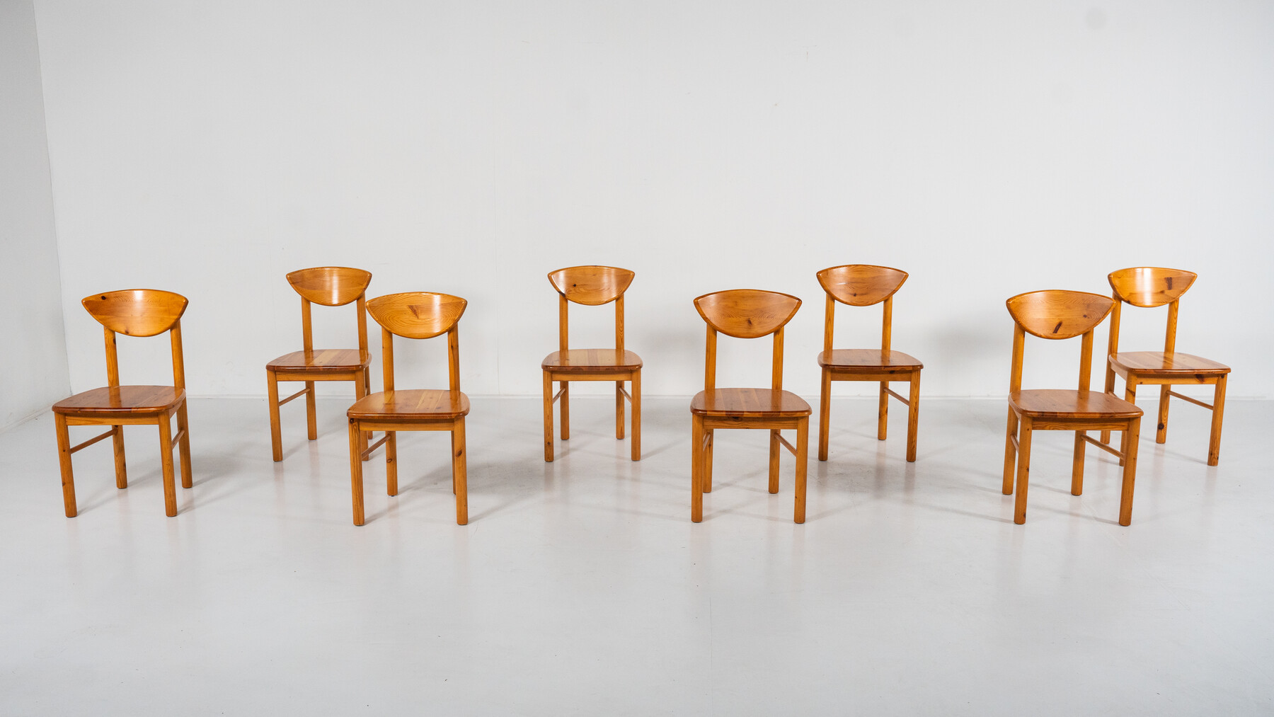 Mid-Century Modern Set of 8 Pitchpin Chairs by Rainer Daumiller, 1970s