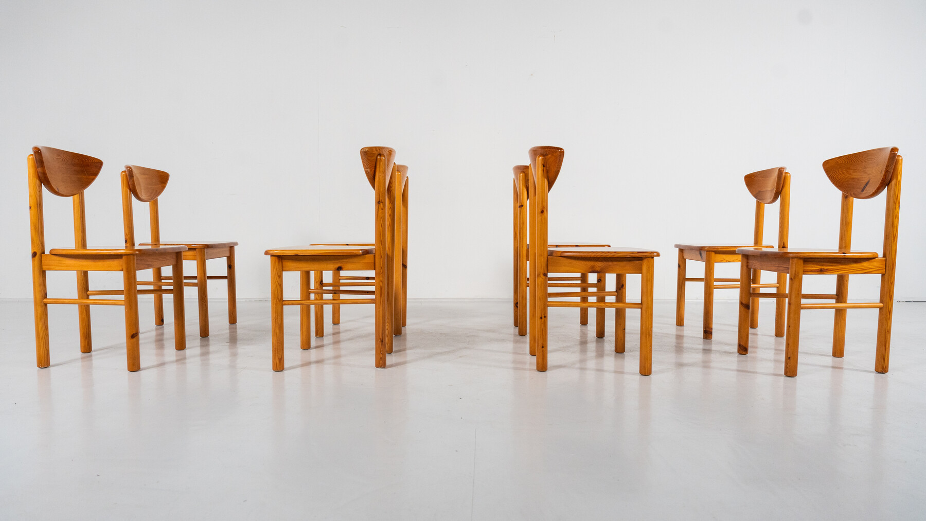 Mid-Century Modern Set of 8 Pitchpin Chairs by Rainer Daumiller, 1970s