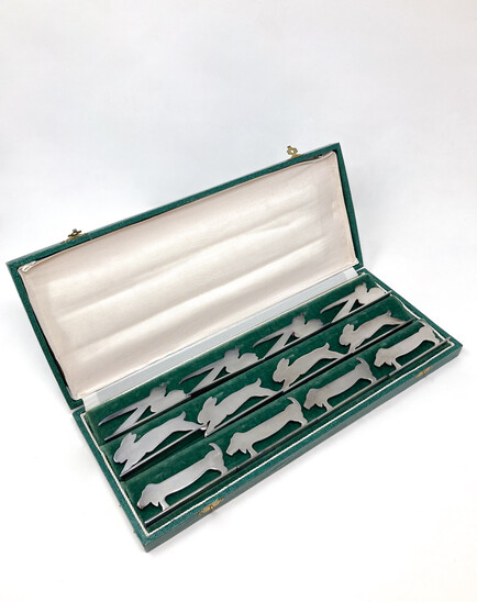 Mid-Century Modern Set of Animal Knife Rest, 1930s