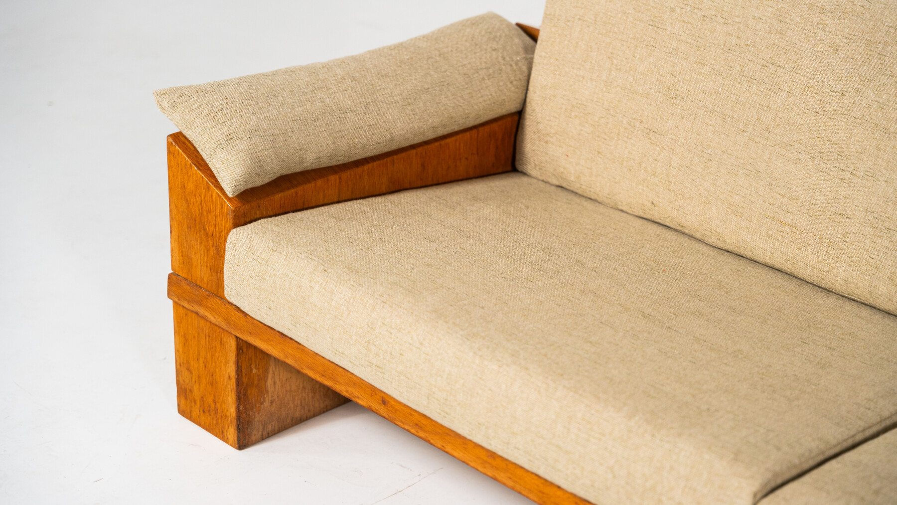 Mid-Century Modern Sofa by Guiseppe Rivadossi, Wood and Fabric Italy, 1970s - New Upholstery