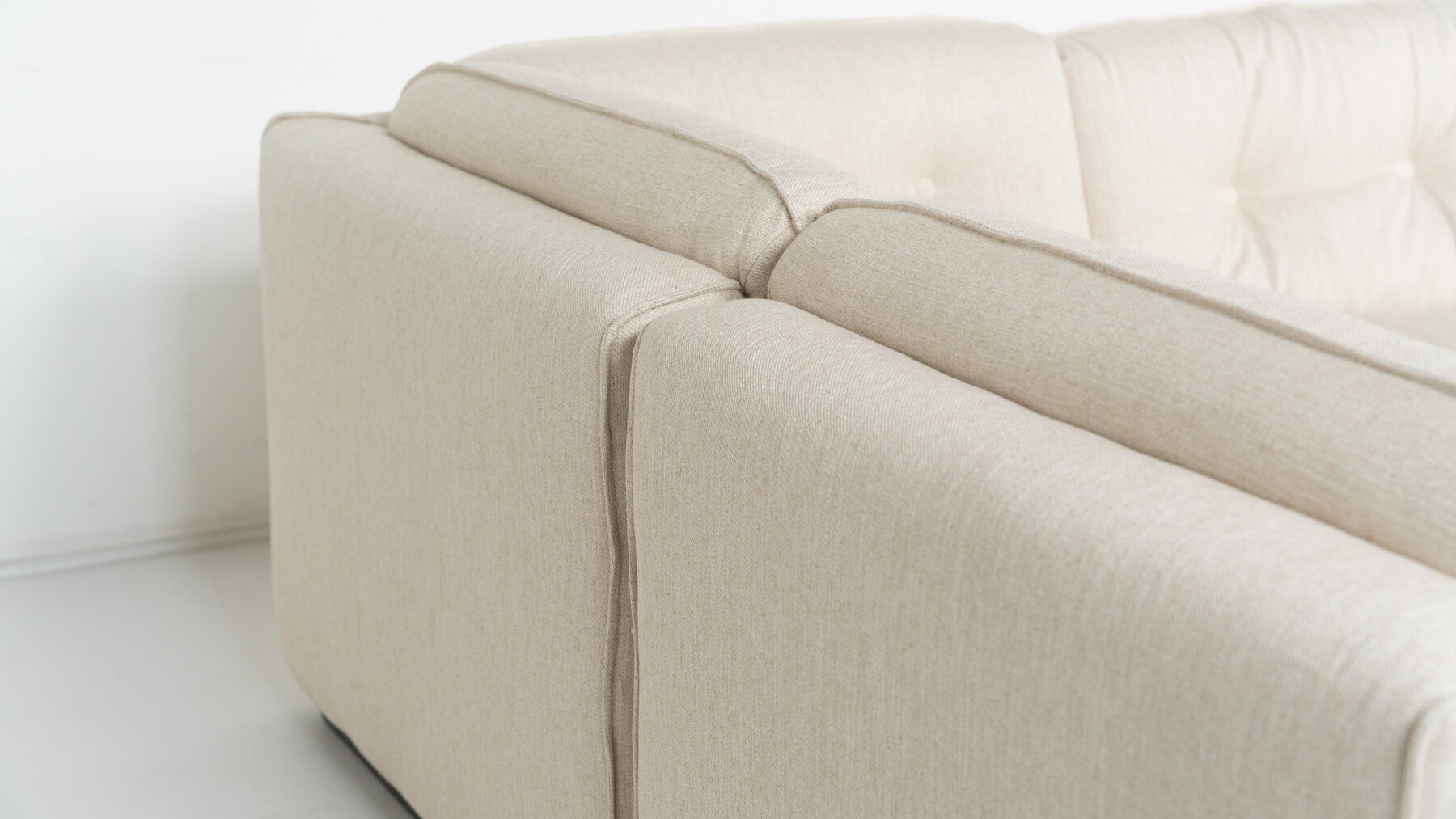 Mid-Century Modern Sofa/ Sofa Bed, Italy, New Upholstery 