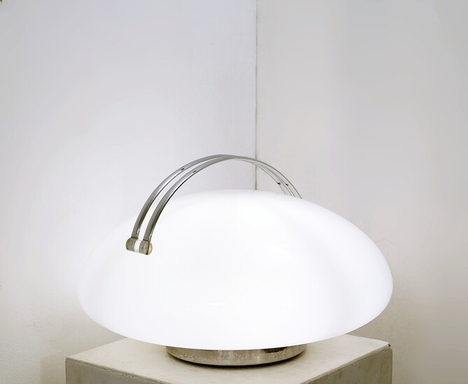 Mid-Century Modern Table Lamp by Angelo Mangiarotti, Iter Elettronica, Glass Opaline and Chrome, Italy, 1970s