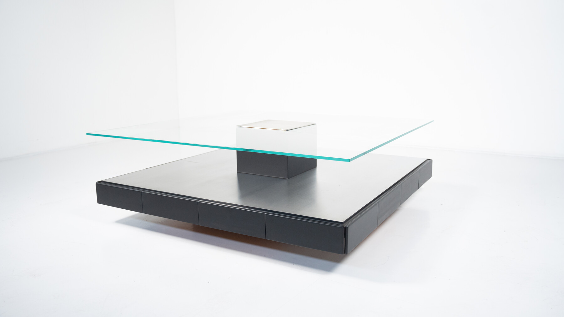 Mid-Century Modern Tecno T147 Coffee Table by Marco Fantoni, Italy,1970s