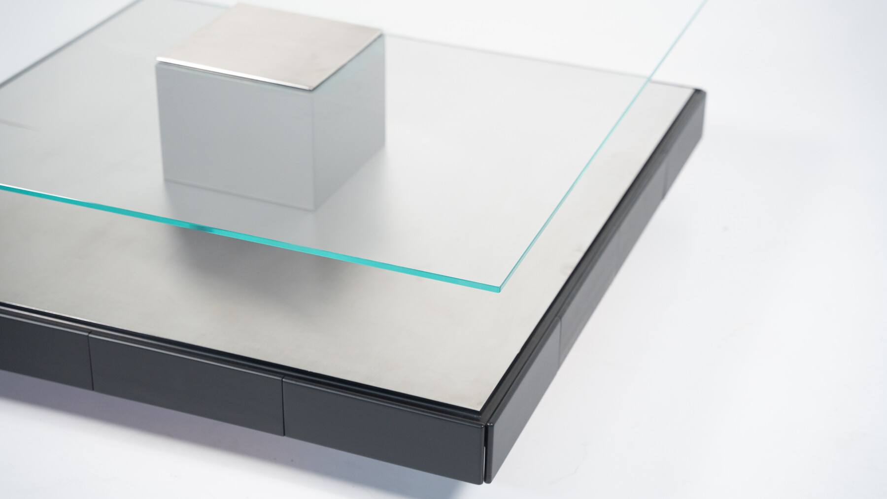 Mid-Century Modern Tecno T147 Coffee Table by Marco Fantoni, Italy,1970s