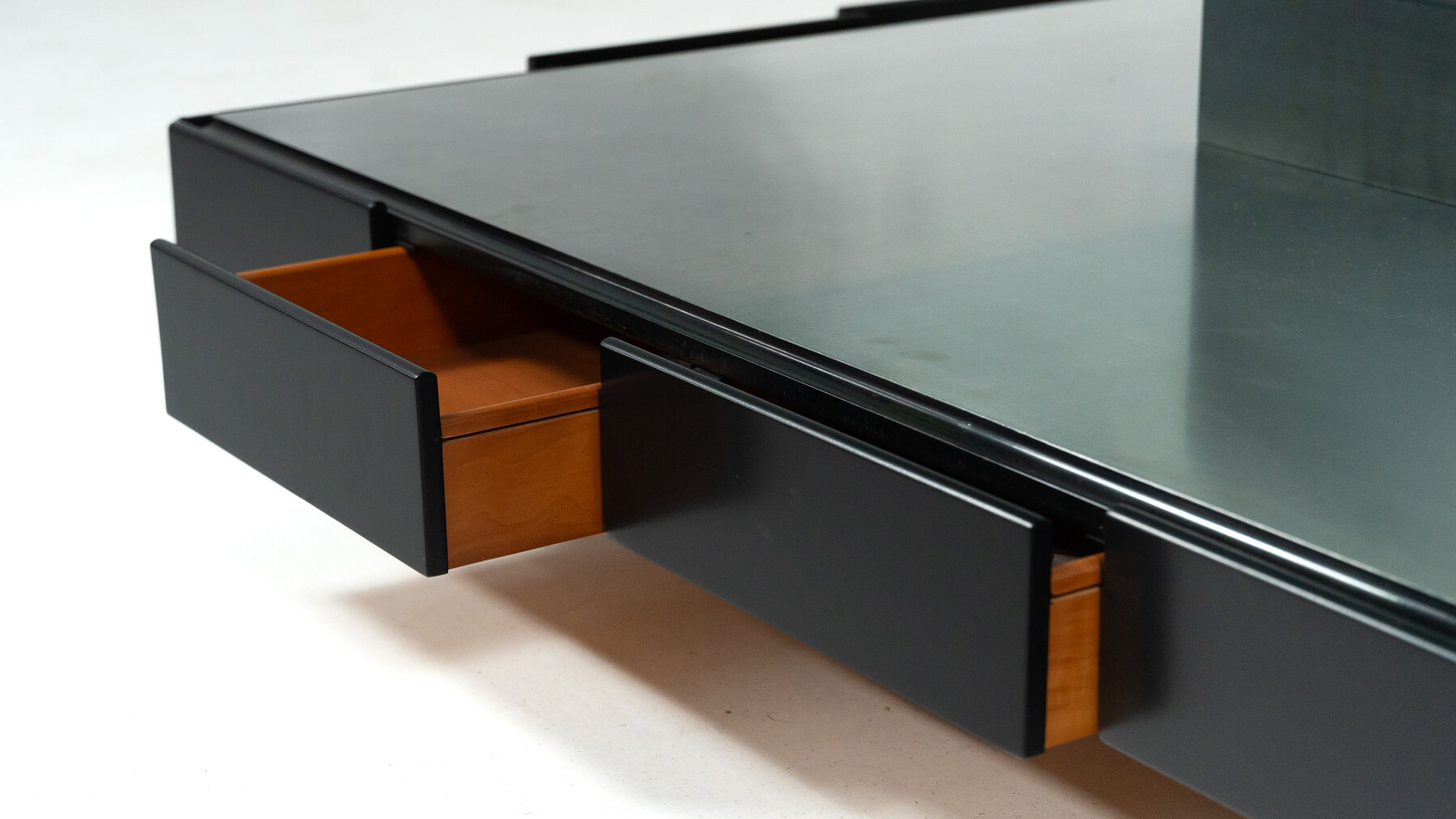 Mid-Century Modern Tecno T147 Coffee Table by Marco Fantoni, Italy,1970s