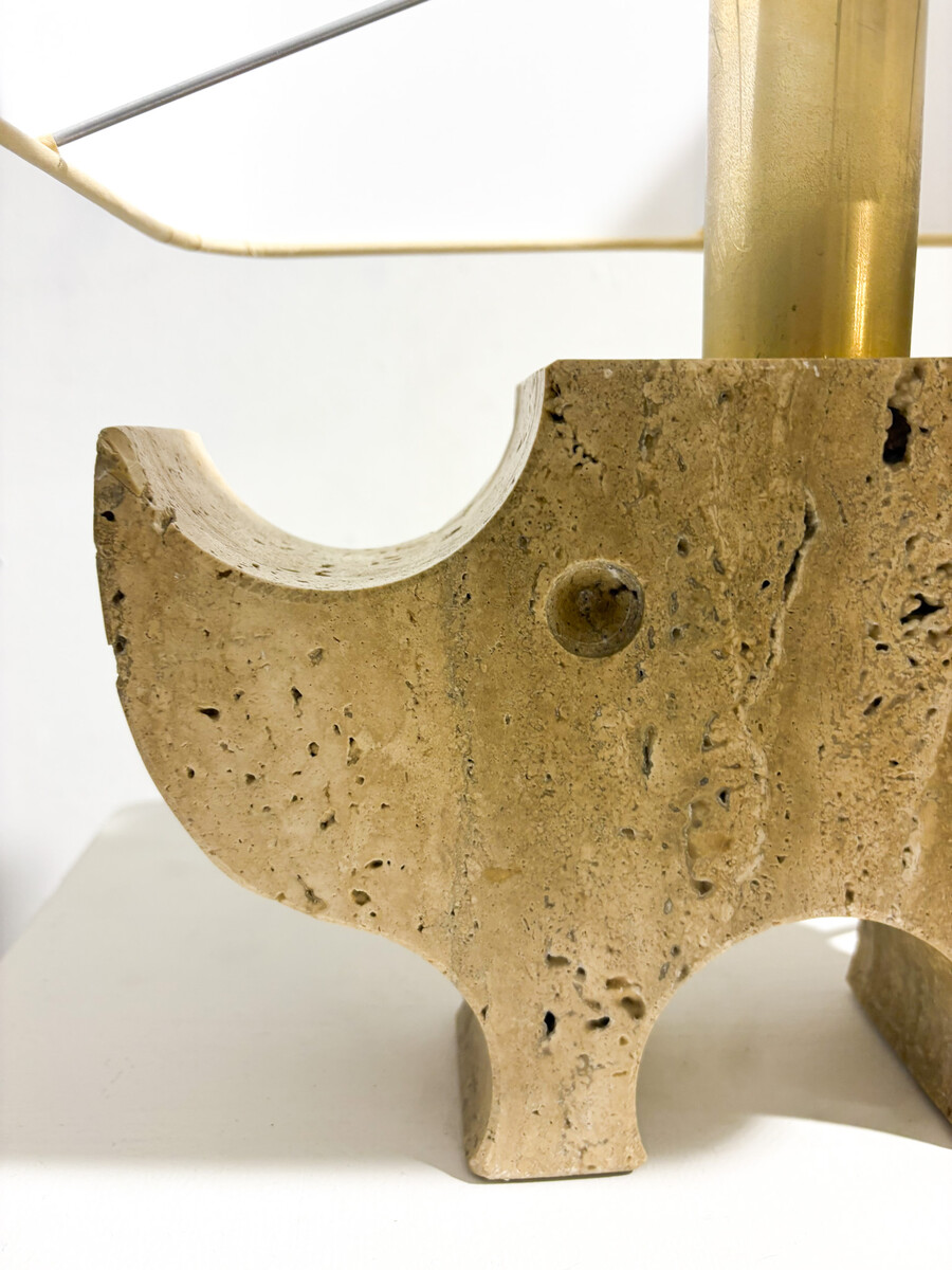 Mid-Century Modern Travertine Rhinoceros Table Lamp by Fratelli Manelli, 1970s