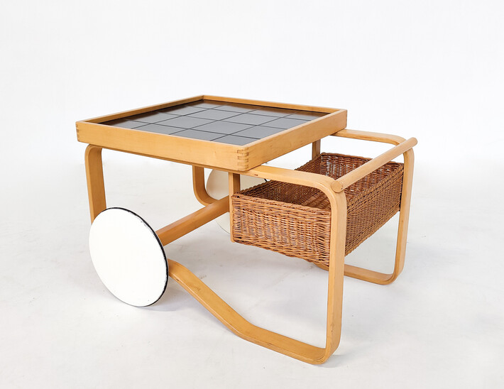 Mid-Century Modern Trolley Model 900 by Alvar Aalto for Artek, 1950s