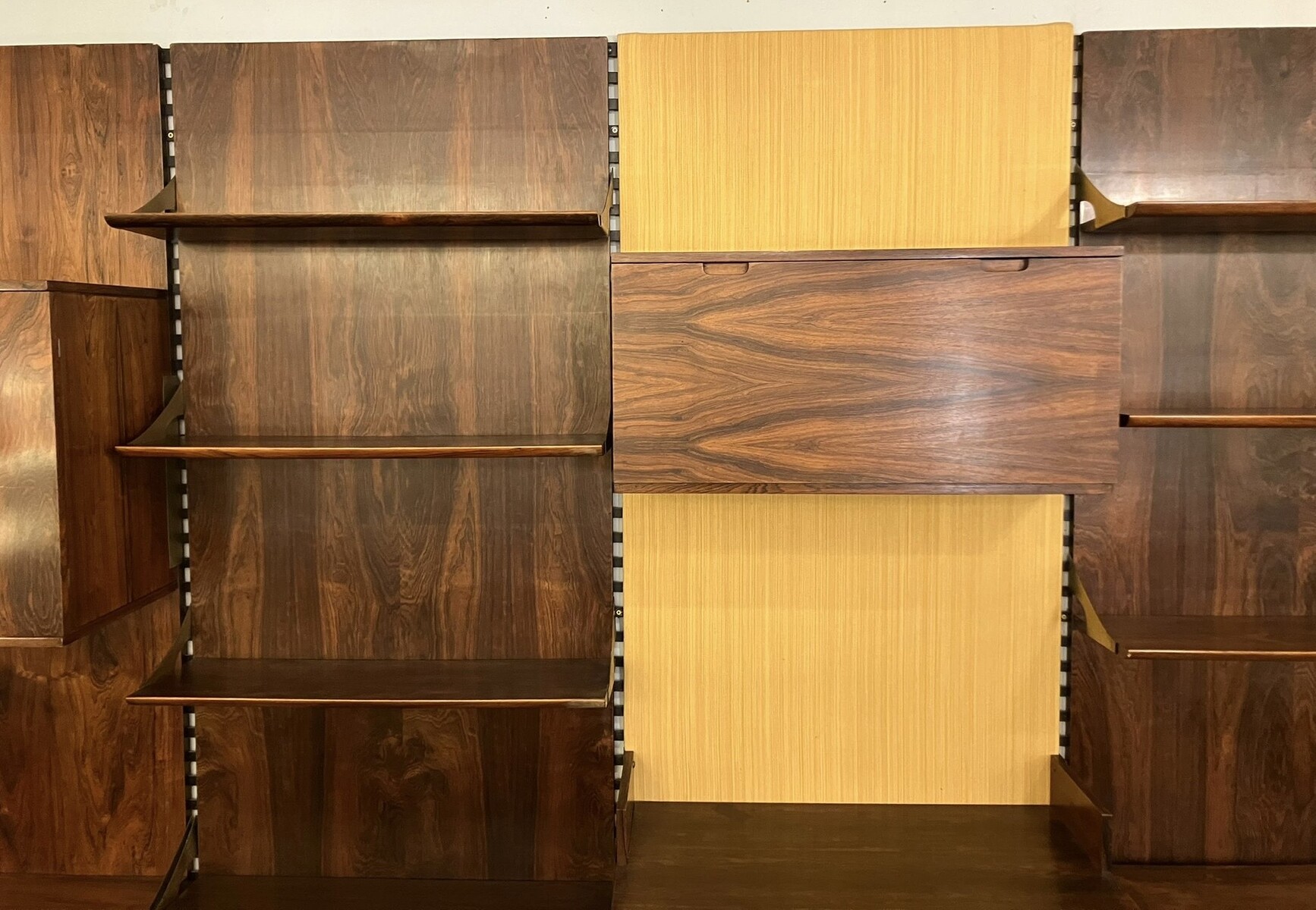 Mid-Century Modern Wall Unit by Raffaella Crespi, Italy, 1960s