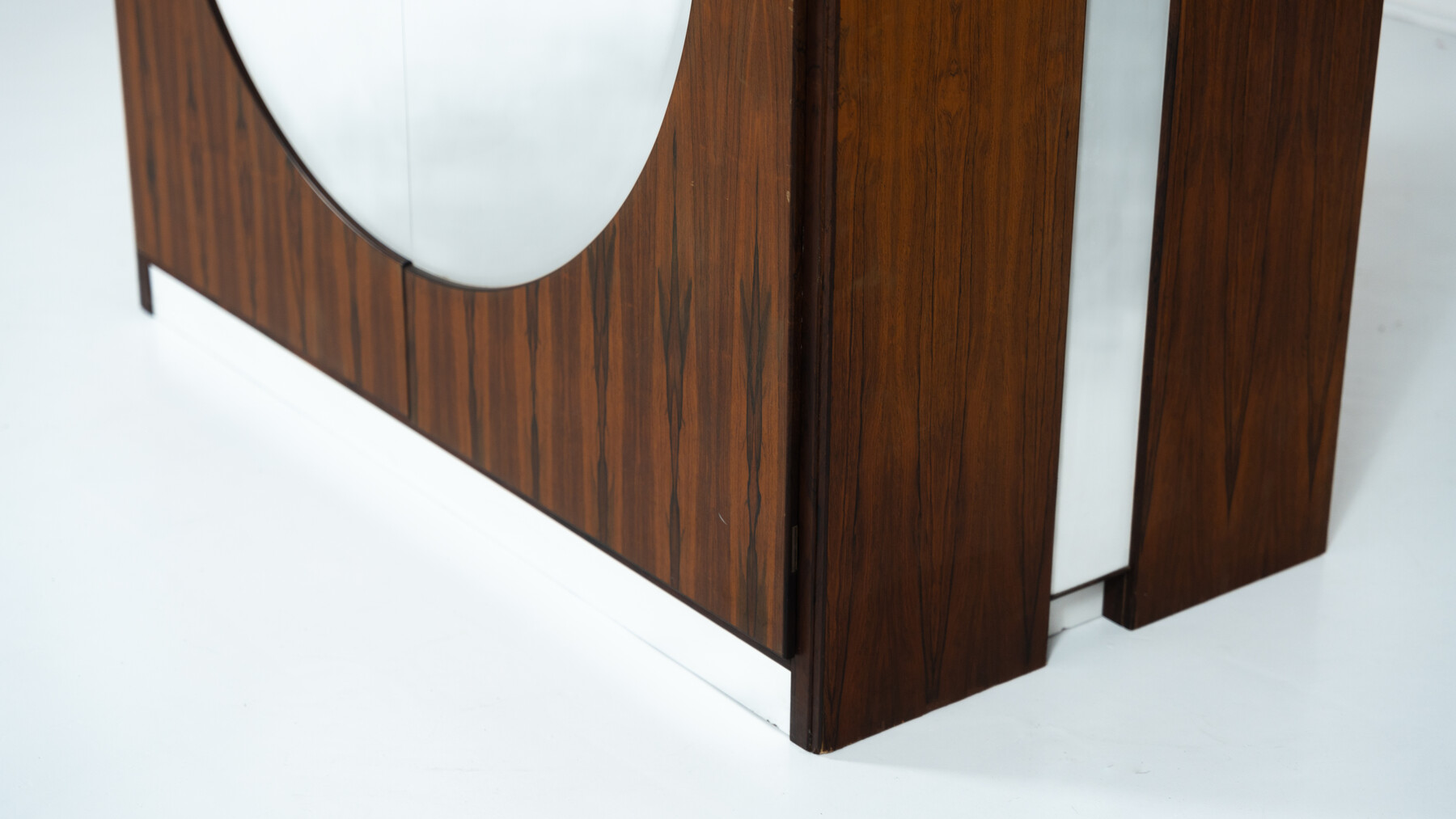 Mid-Century Modern Wardrobe, Italy, 1970s