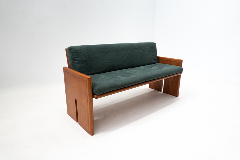 Mid-Century Modern Wood and Green Velvet Sofa - Italy 1960s