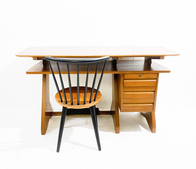 Mid-Century Modern wooden Desk With Drawers, Italy, 1960s