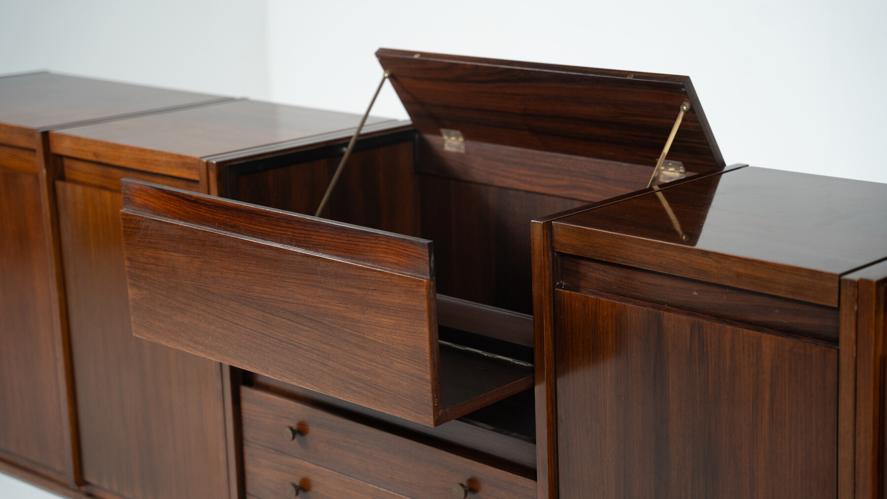 Mid-Century Modern Wooden Sideboard, Tecno Borsani, Italy, 1960s