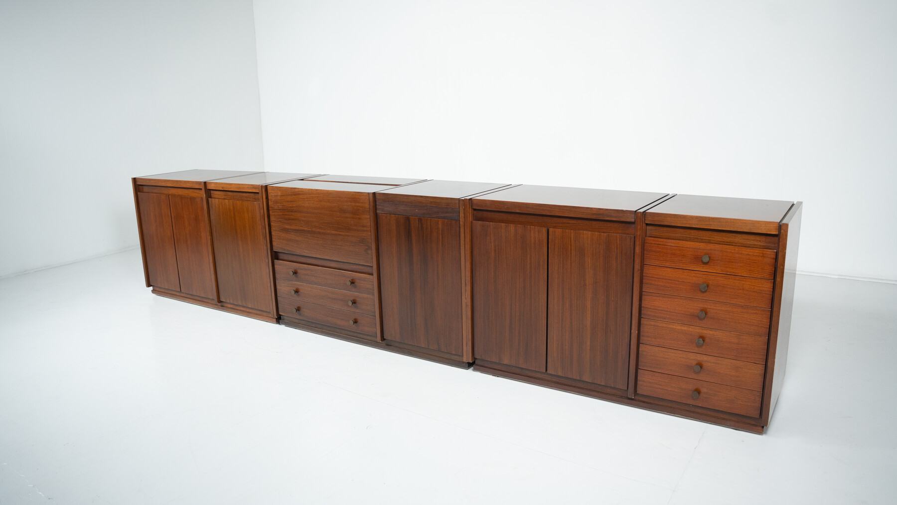 Mid-Century Modern Wooden Sideboard, Tecno Borsani, Italy, 1960s