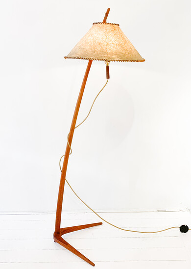 Mid-century modulable lampshade floor lamp model 2076