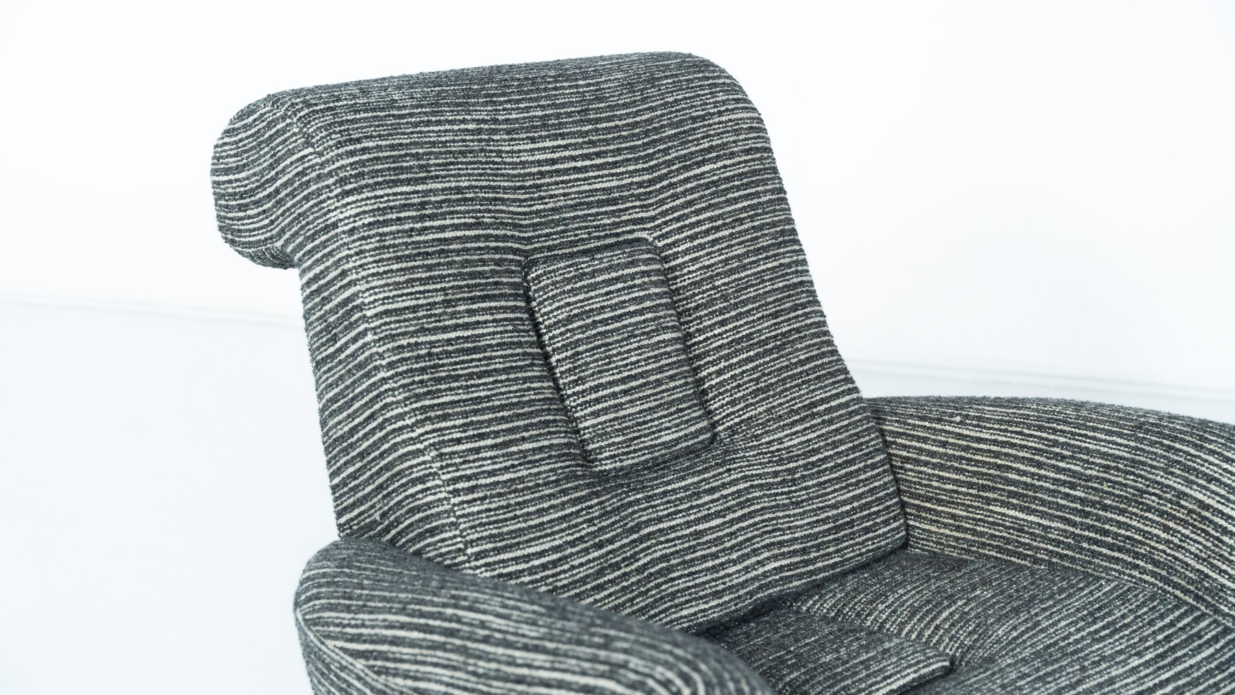 Mid-Century Pair of Armchairs, 1960s