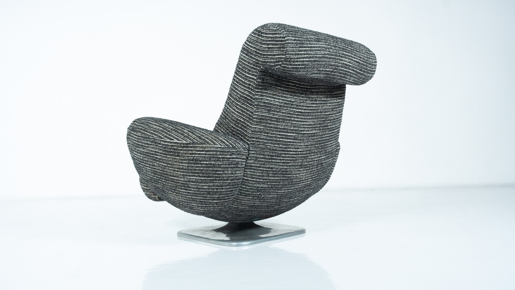 Mid-Century Pair of Armchairs, 1960s