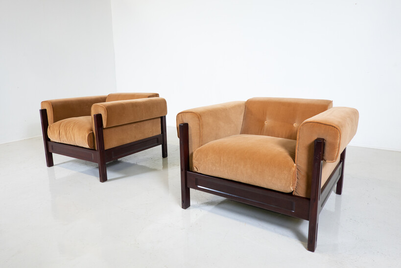 Mid-Century Pair of Armchairs by Saporiti, Italy, 1960s - New Upholstery