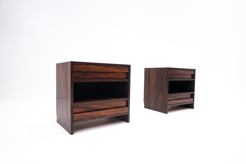 Mid-Century Pair of Italian Wooden Nightstands, 1960s