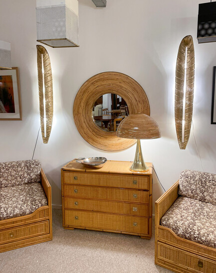Mid-Century Pair of Murano Glass Wall Lights in the style of Barovier