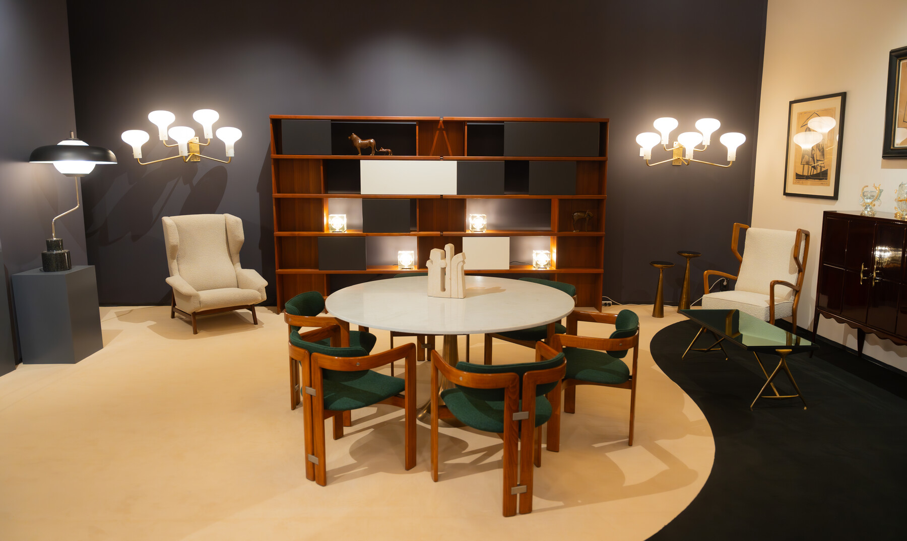 Mid-Century Pair of Wall Lights 