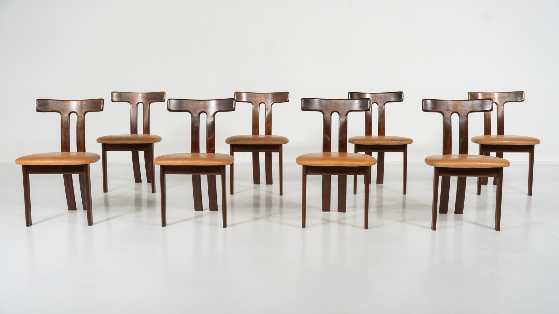 Mid-Century Set of 8 T Chairs, Scandinavian Style, 1960s 