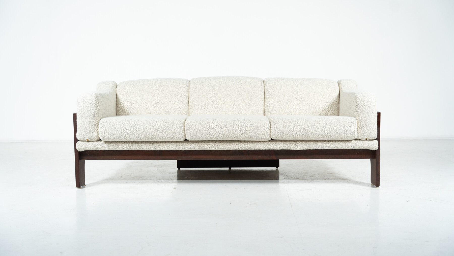 Mid-Century Sofa Oriolo by Claudio Salocchi for Sormani Wood and White Fabric - Italy 1960s - New Upholstery