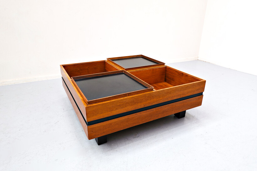 Mid-century teak Coffee Table by Sormani - Italy 1970s
