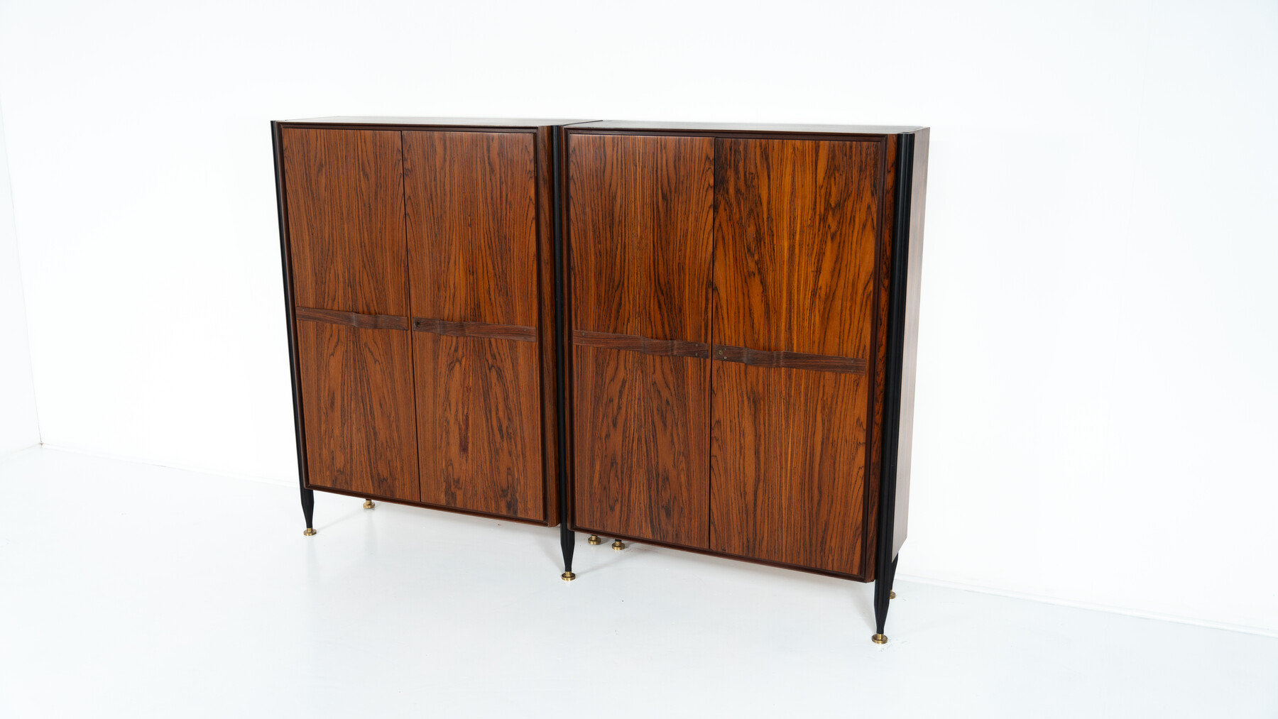Mid-Century Wooden Cabinet, Italy, 1960s