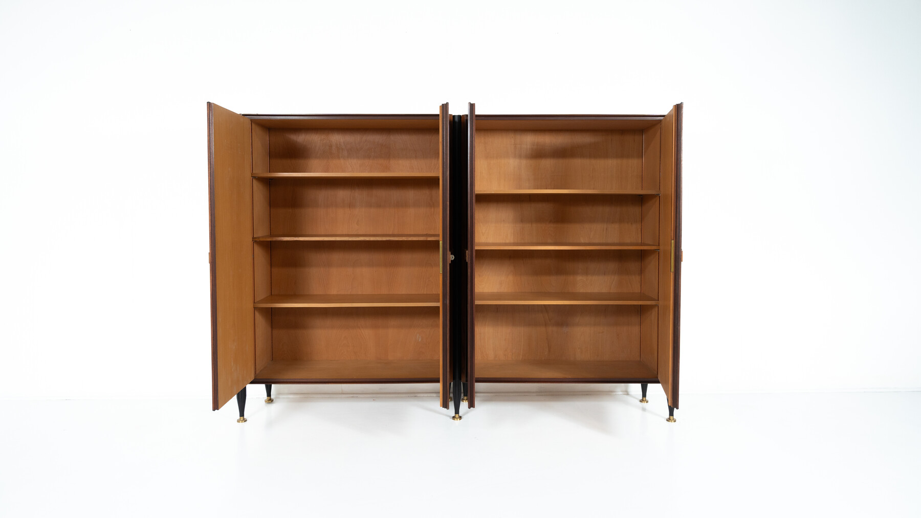 Mid-Century Wooden Cabinet, Italy, 1960s