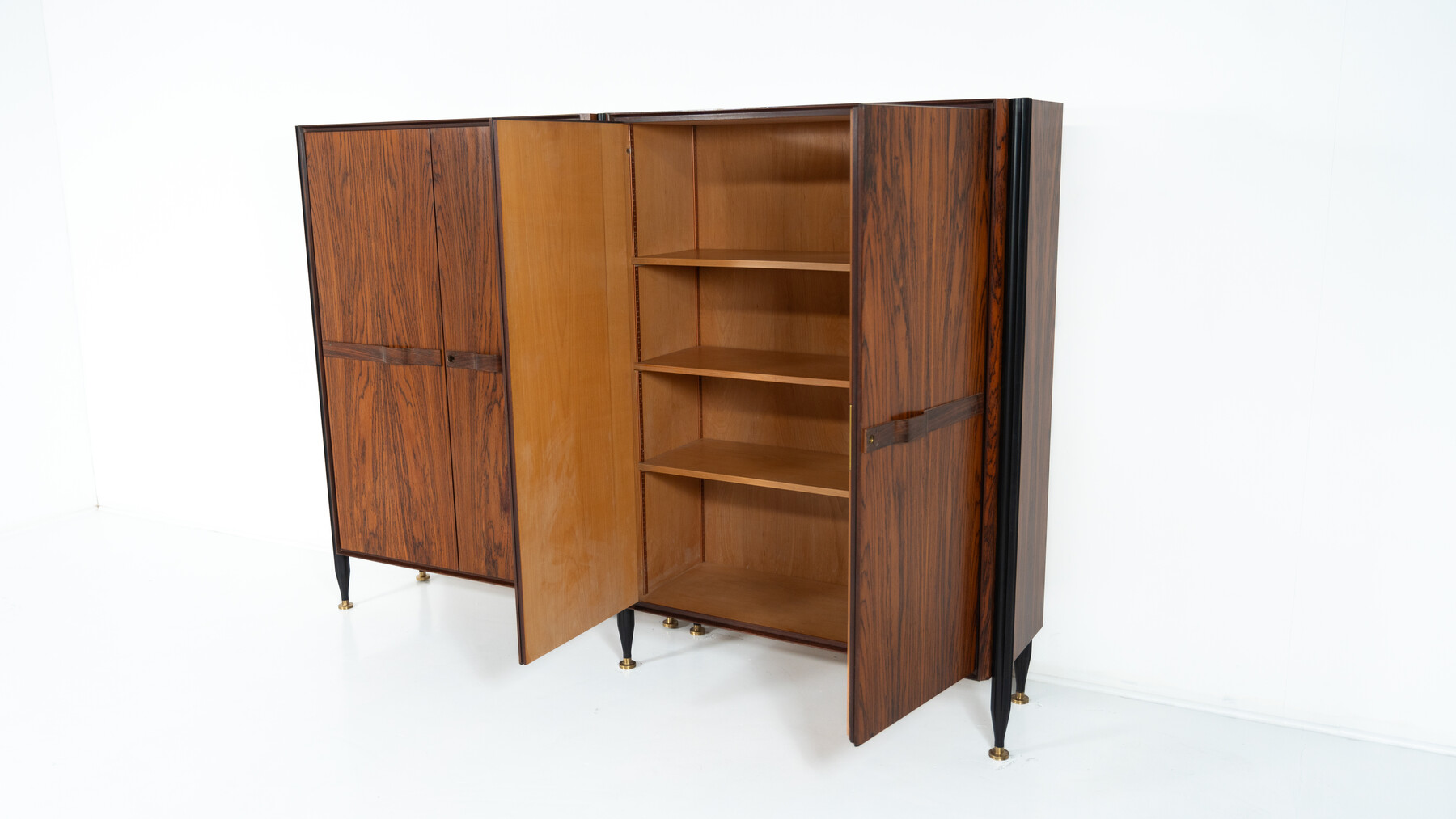 Mid-Century Wooden Cabinet, Italy, 1960s