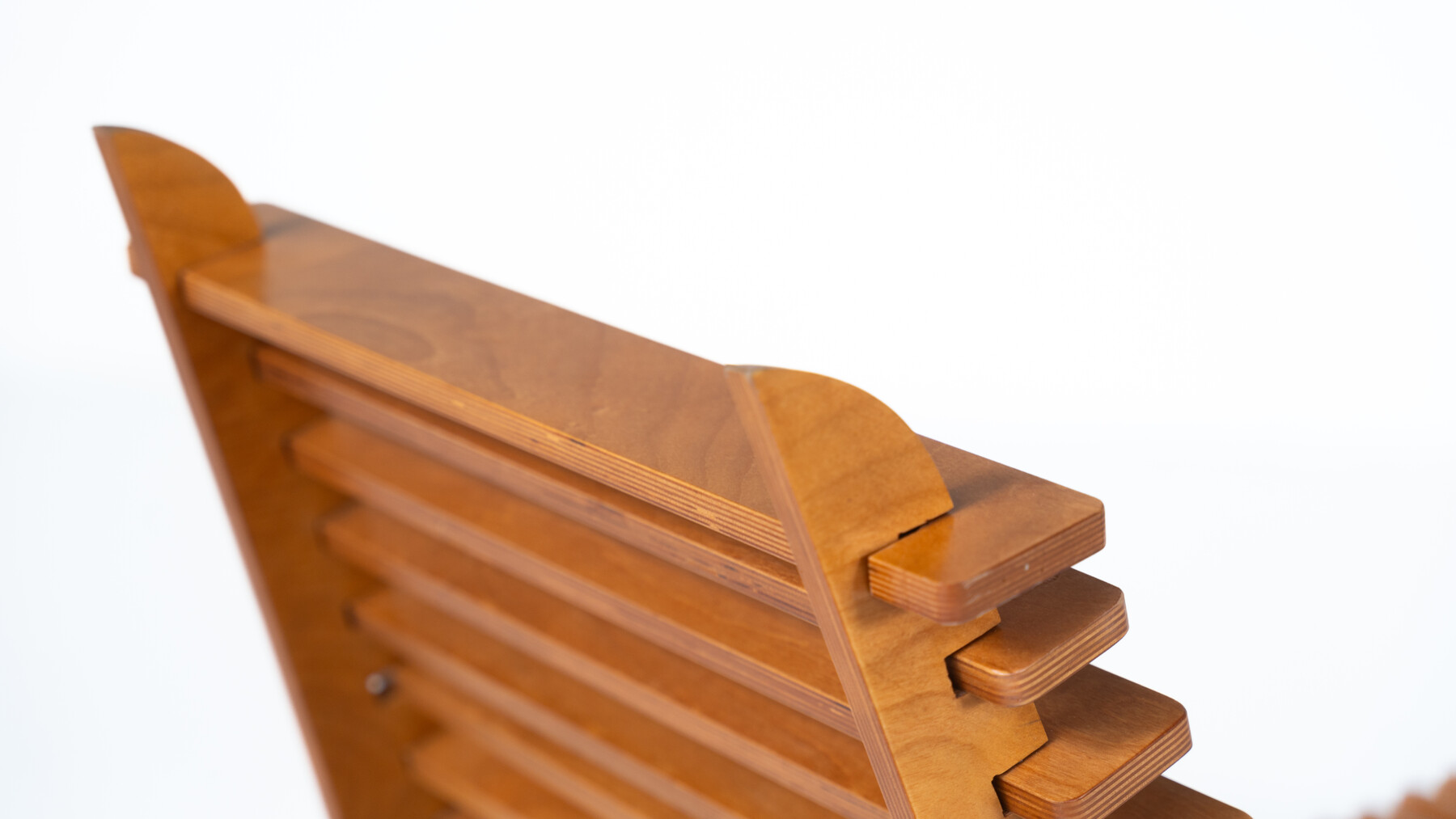 Mid-Century Wooden Lounge Chair, Italy, 1960s