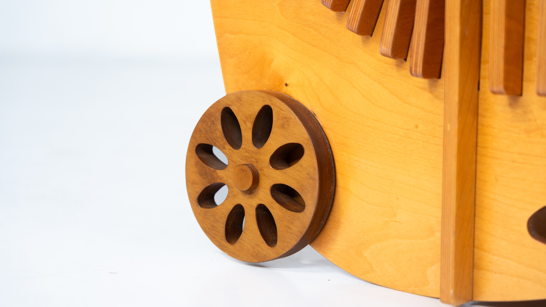 Mid-Century Wooden Lounge Chair, Italy, 1960s
