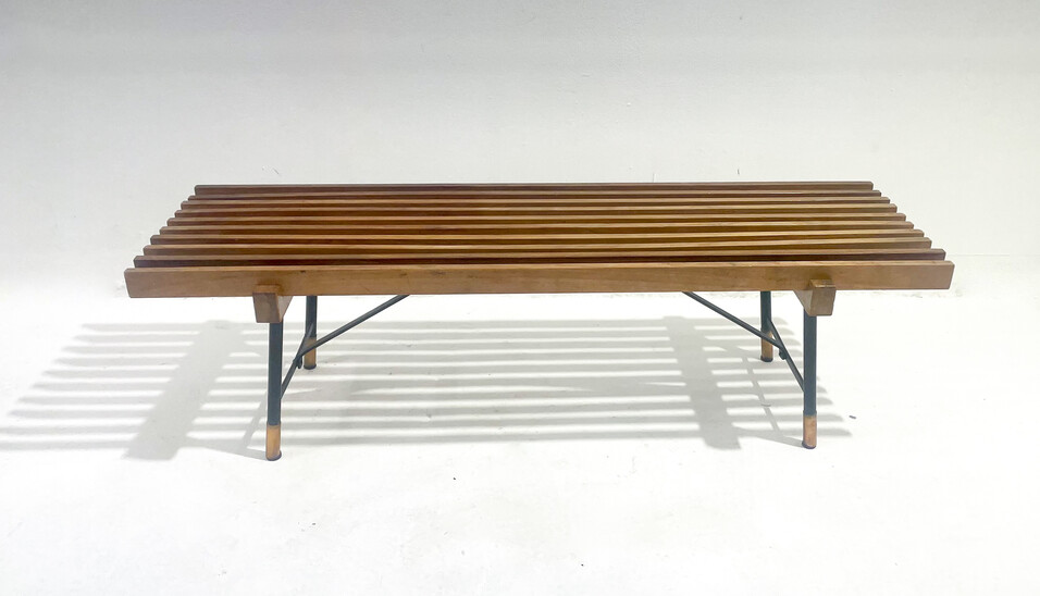 Mid-century wooden slatted bench - Italy 1960s
