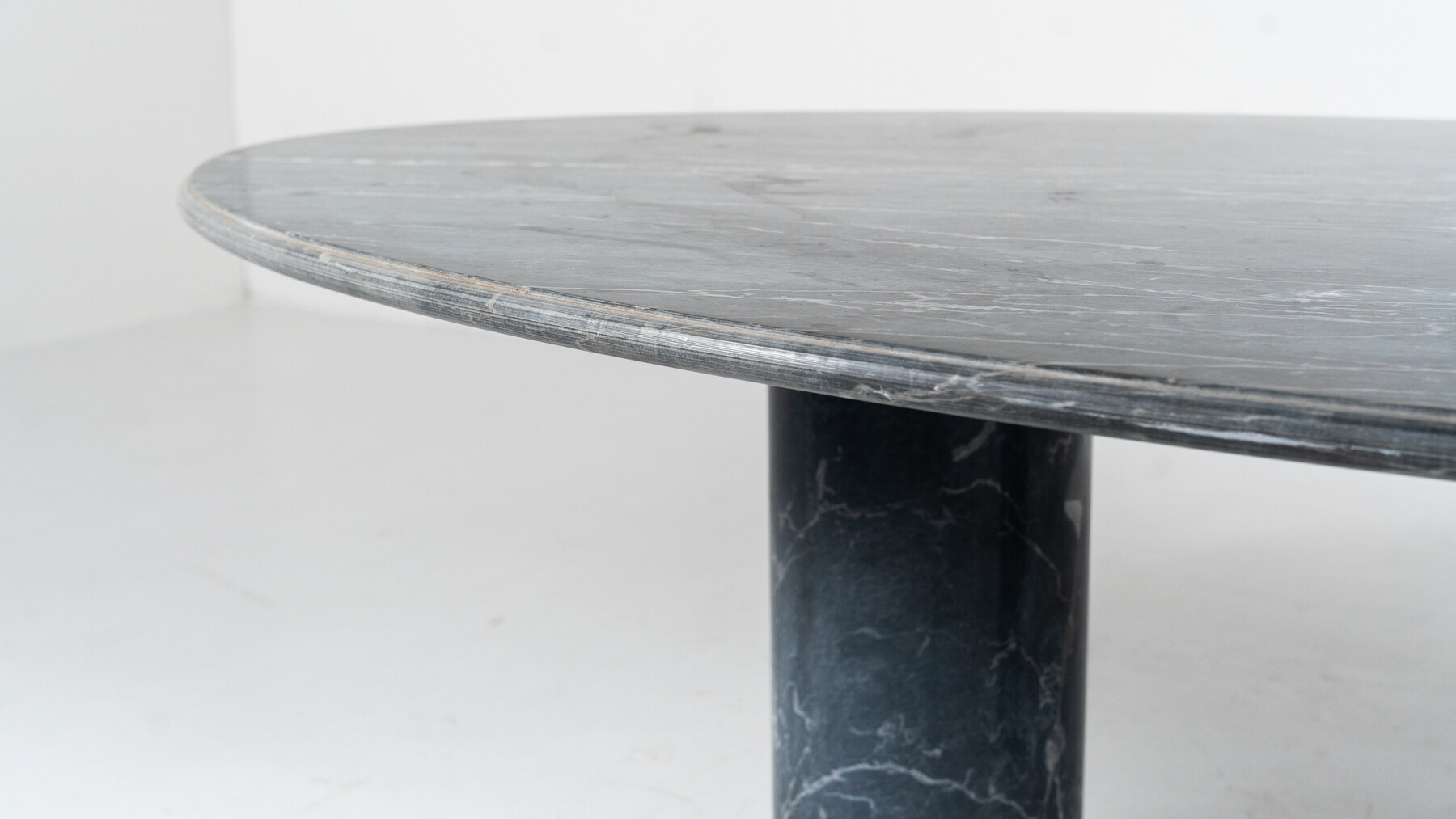 Ovale del Giardiniere Table by Achille Castiglioni for Upgroup, Marble, 1980s