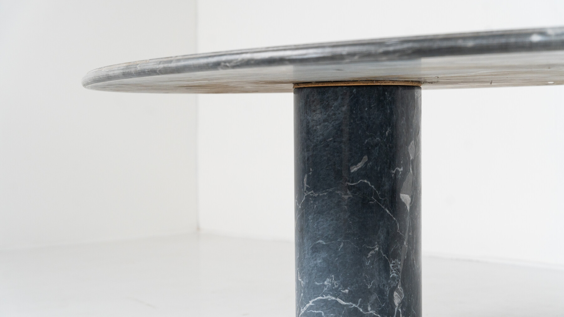 Ovale del Giardiniere Table by Achille Castiglioni for Upgroup, Marble, 1980s