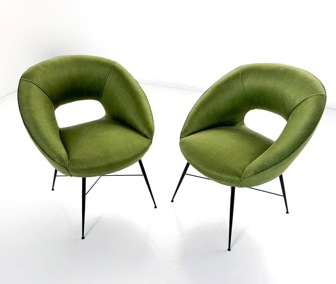 Pair of Armchairs by Silvio Cavatorta, Italy, 1950s - New Upholstery
