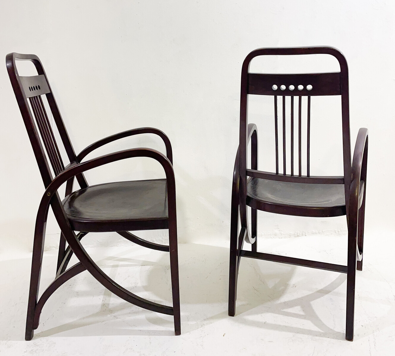 Pair of Armchairs Mod 1511 by  Thonet, 1900s