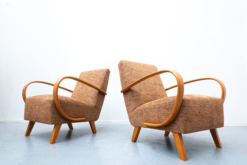 Pair of Armchairs Model 410 by Jindrich Halabala, Wood and Fabric, Czech, 1940s