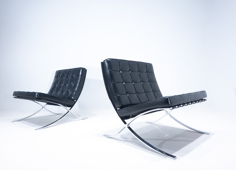 Pair of Black Leather Barcelona Chairs by Mies Van Der Rohe for Knoll, 1960s