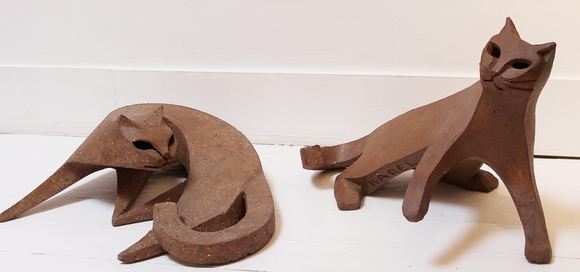 Pair of cat ceramic sculpture by Karel Dupon - Belgium
