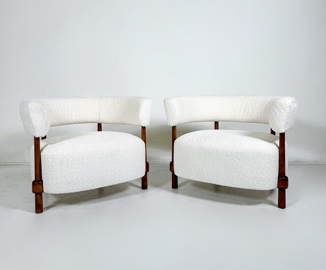 Pair of Contemporary Armchairs, Wood and White Boucle Fabric, Italy
