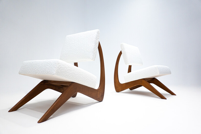 Pair of Contemporary Chairs, White Bouclette, Italy