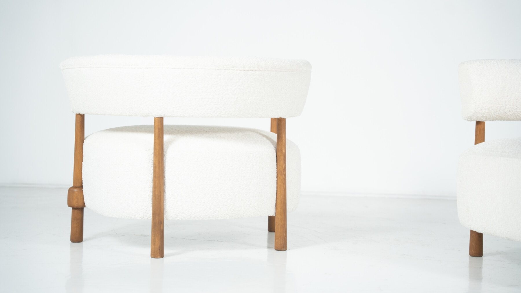 Pair of Contemporary Italian Armchairs, Italy 