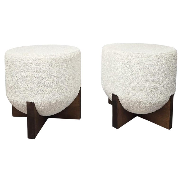 Pair of contemporary stools, wood and white bouclé fabric