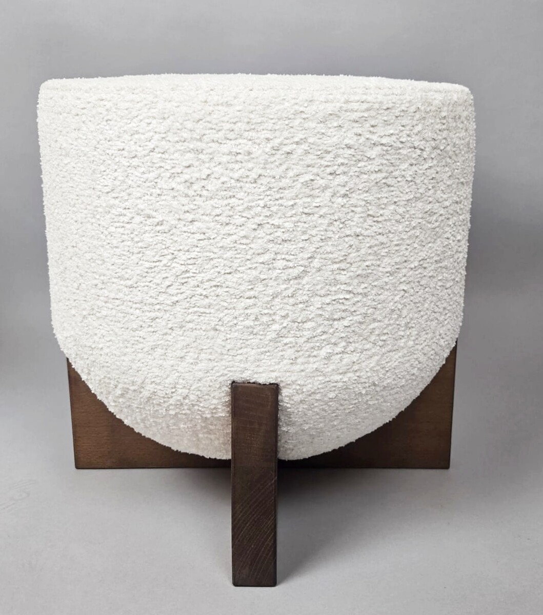 Pair of contemporary stools, wood and white bouclé fabric