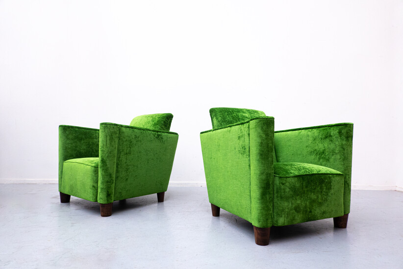 Pair of Green Velvet Club Armchairs, 1940s