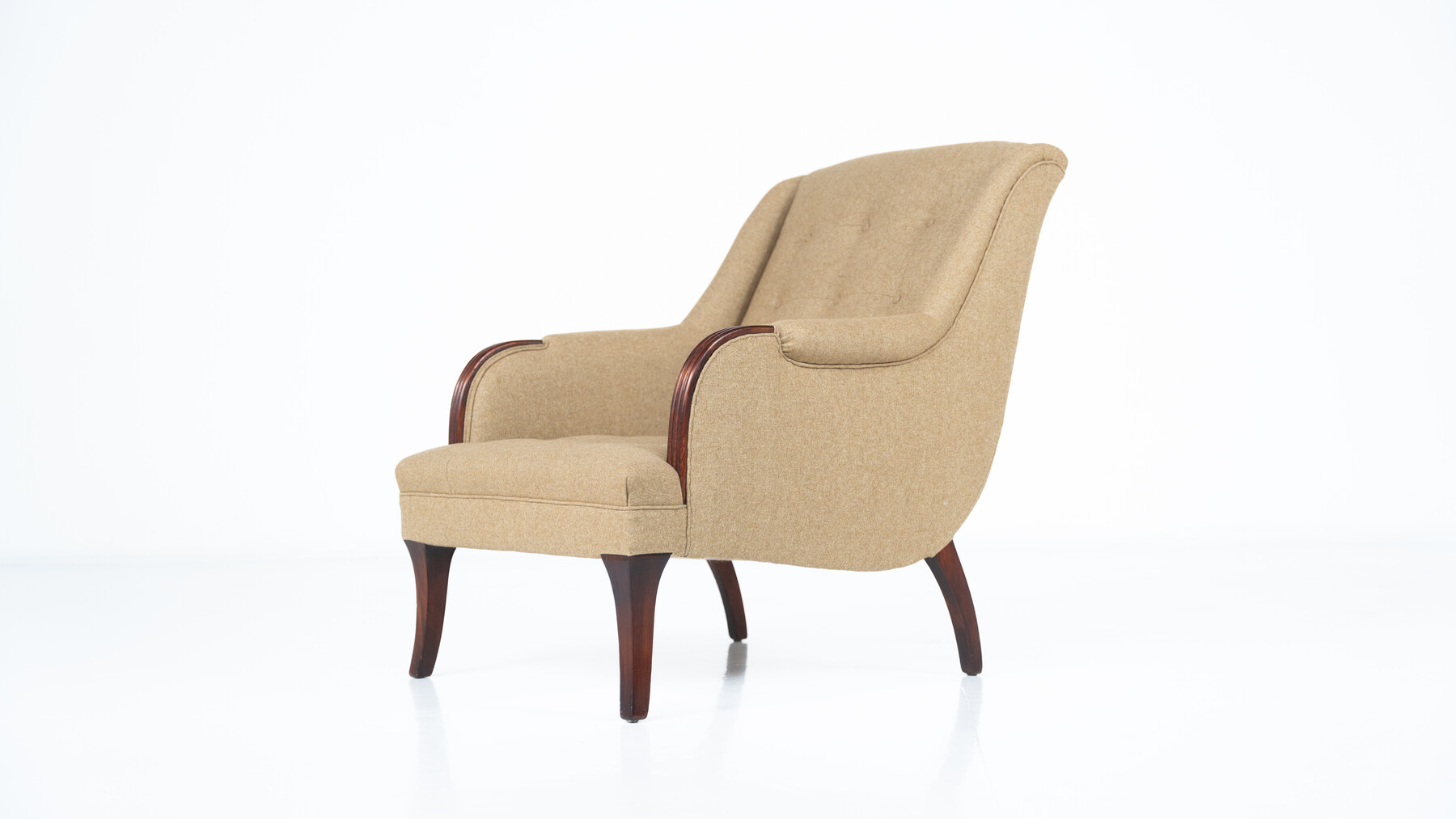 Pair of Italian Armchairs, Italy, 1950s - New Upholstery 