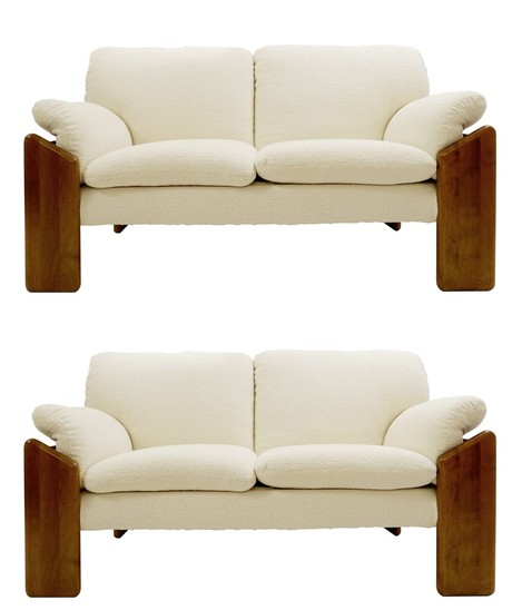 Pair Of Italian Sofas By Sapporo For Mobil Girgi - 1970s