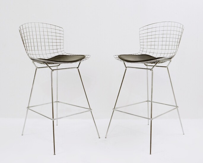 Pair of Mid Century Harry Bertoia Style Wire Bar Stools - Italy 1960s