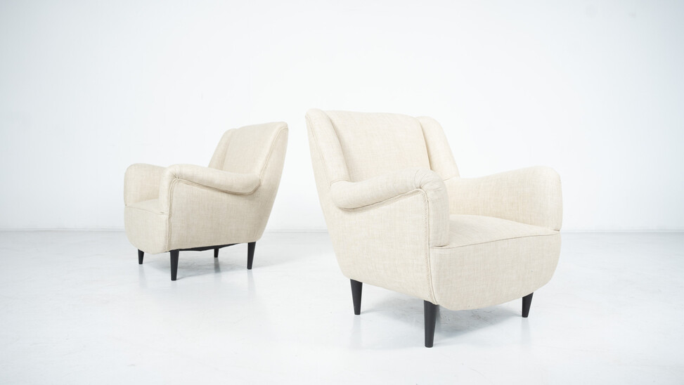 Pair of Mid-Century Italian Armchairs, Italy, 1960s - New Upholstery